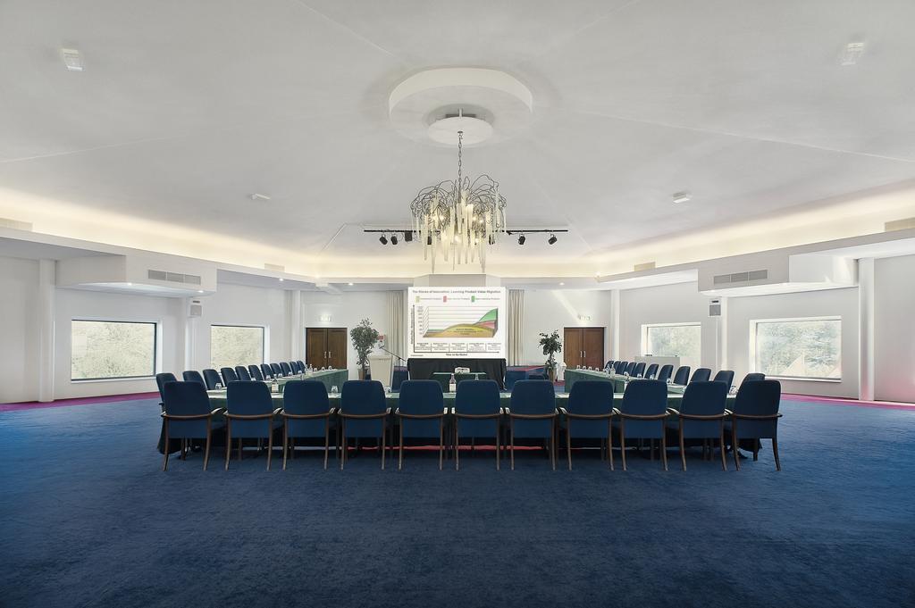 Hampshire Hotel - Newport Huizen Εξωτερικό φωτογραφία