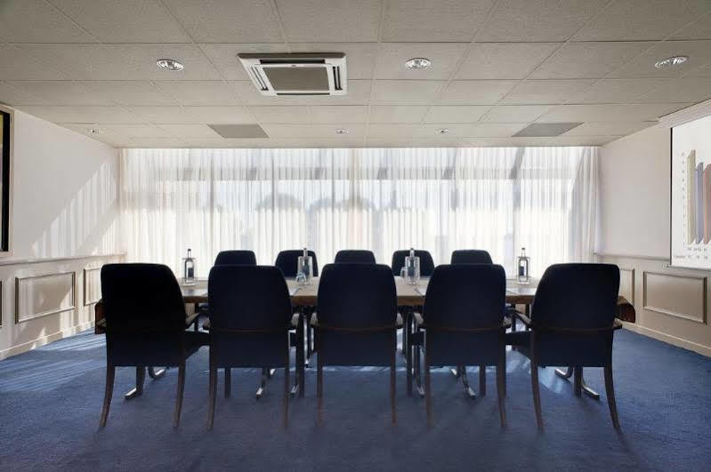 Hampshire Hotel - Newport Huizen Εξωτερικό φωτογραφία